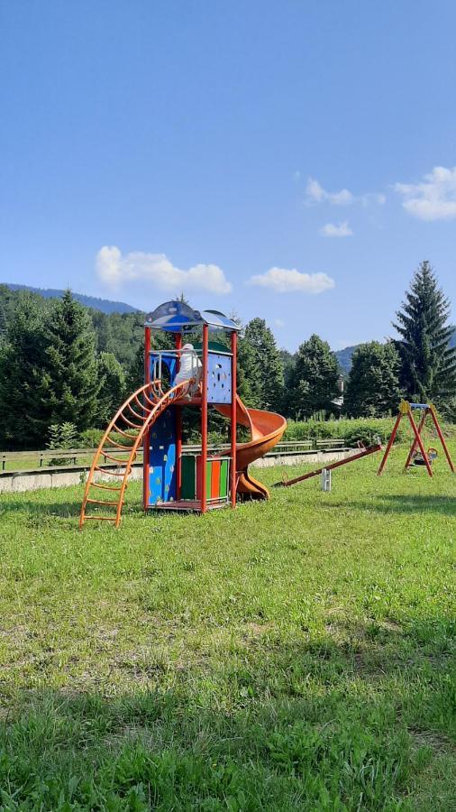 Kuca Za Odmor Forest Dream U Blizini Rijeke Kupe Plesce Buitenkant foto